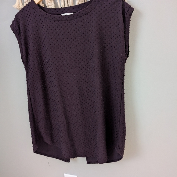 Wilfred top burgundy Swiss dot textured - Picture 2 of 5